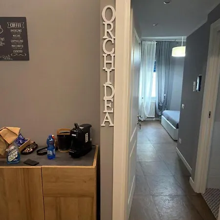 Rosis Guest House
